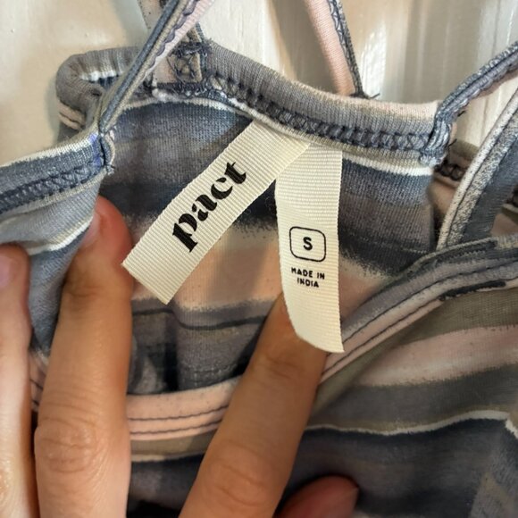 Pact dress with pockets - Picture 2 of 3